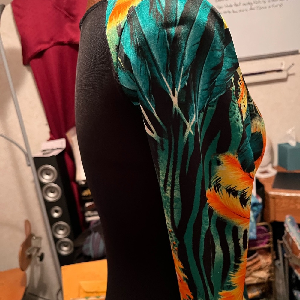 Green & orange print dress imitation low cut back